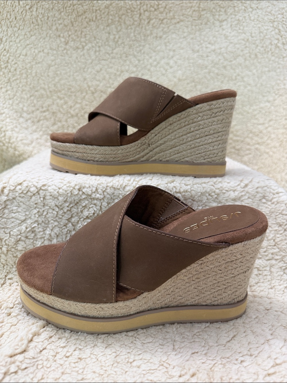 J/Slides NYC Rachelle Wedge Sandals